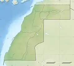 Mapa konturowa Sahary Zachodniej, u góry nieco na lewo znajduje się punkt z opisem „Ras Budżur”