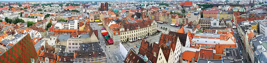 Rynek we Wrocławiu, widok z wieży bazyliki św. Elżbiety Węgierskiej we Wrocławiu