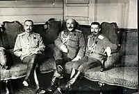 Generałowie Jakow Józefowicz, Anton Denikin i Siergiej Markow w Mohylewie w maju 1917