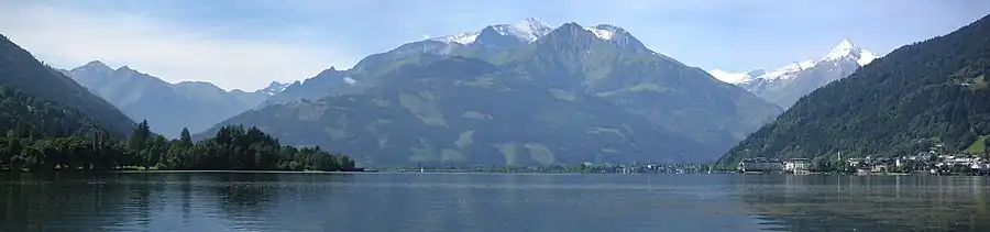 Widok w kierunku południowym, Hoher Tenn, Imbachhorn, Kitzsteinhorn, Schwarzkopf i Brennkogel