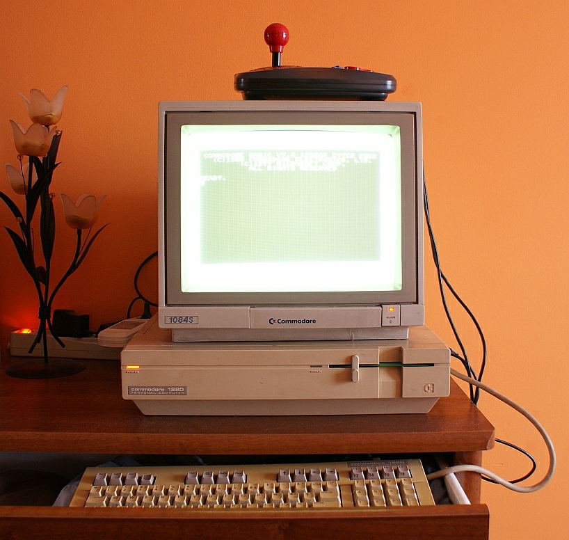 c128d_2s.jpg